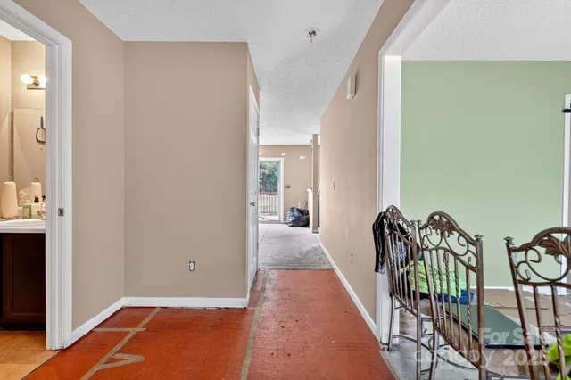 $255,000 | 153 Hardwood Drive, Columbia, SC 29229