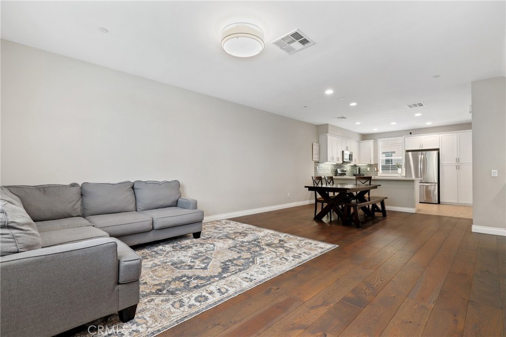 649 West Foothill Boulevard, Unit 2 Glendora, CA 91741 - Photo 12 of 44