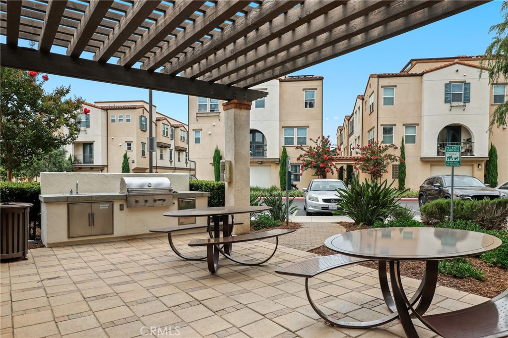 649 West Foothill Boulevard, Unit 2 Glendora, CA 91741 - Photo 38 of 44