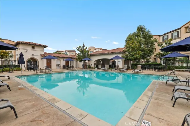 $780,000 | 649 West Foothill Boulevard, Unit 2, Glendora, CA 91741