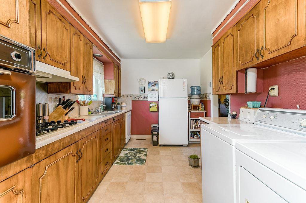 840 South Valley View Road Ashland, OR 97520 - Photo 11 of 31 Additional Photo