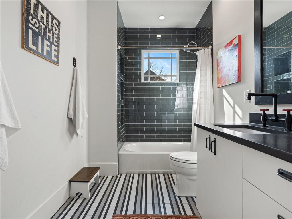 109 Hood Circle Decatur, GA 30030 - Photo 39 of 84