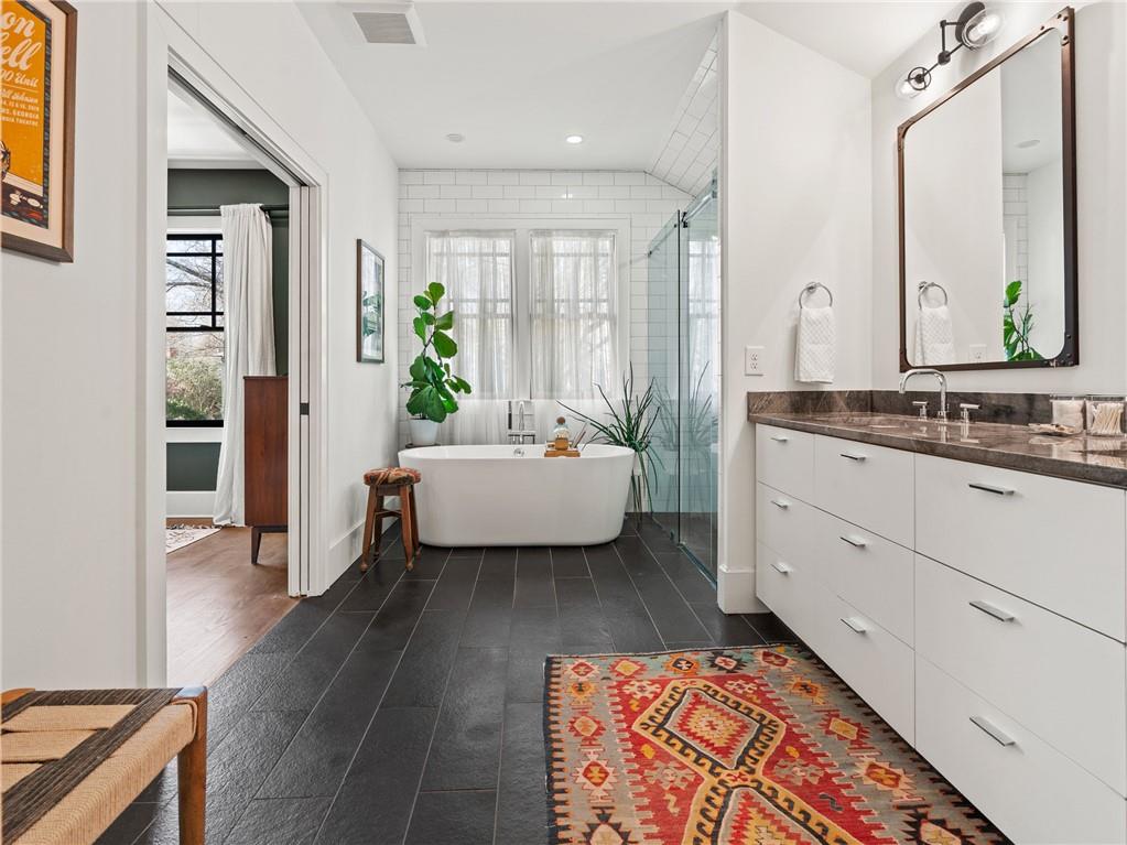 109 Hood Circle Decatur, GA 30030 - Photo 55 of 84