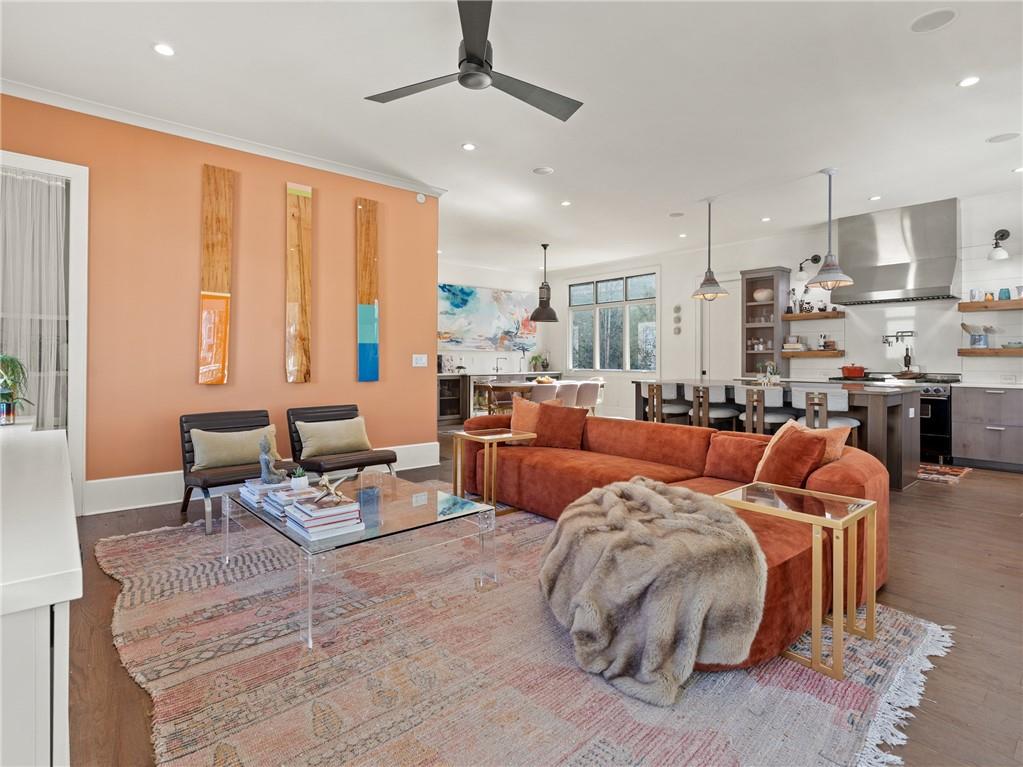 109 Hood Circle Decatur, GA 30030 - Photo 9 of 84