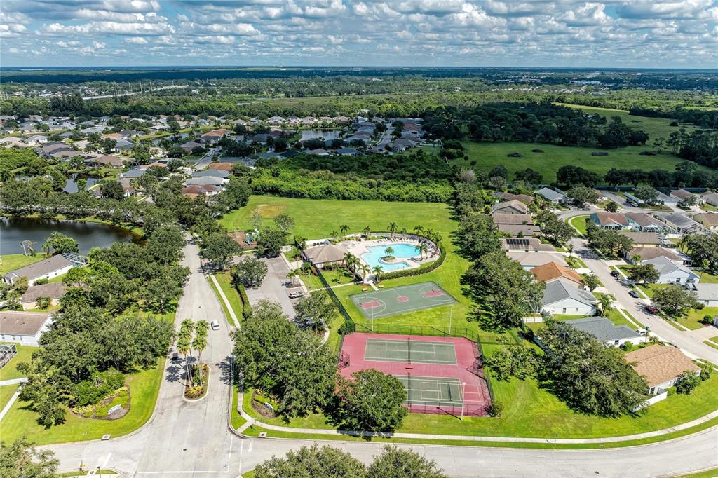 4642 Runabout Way Bradenton, FL 34203 - Photo 57 of 66