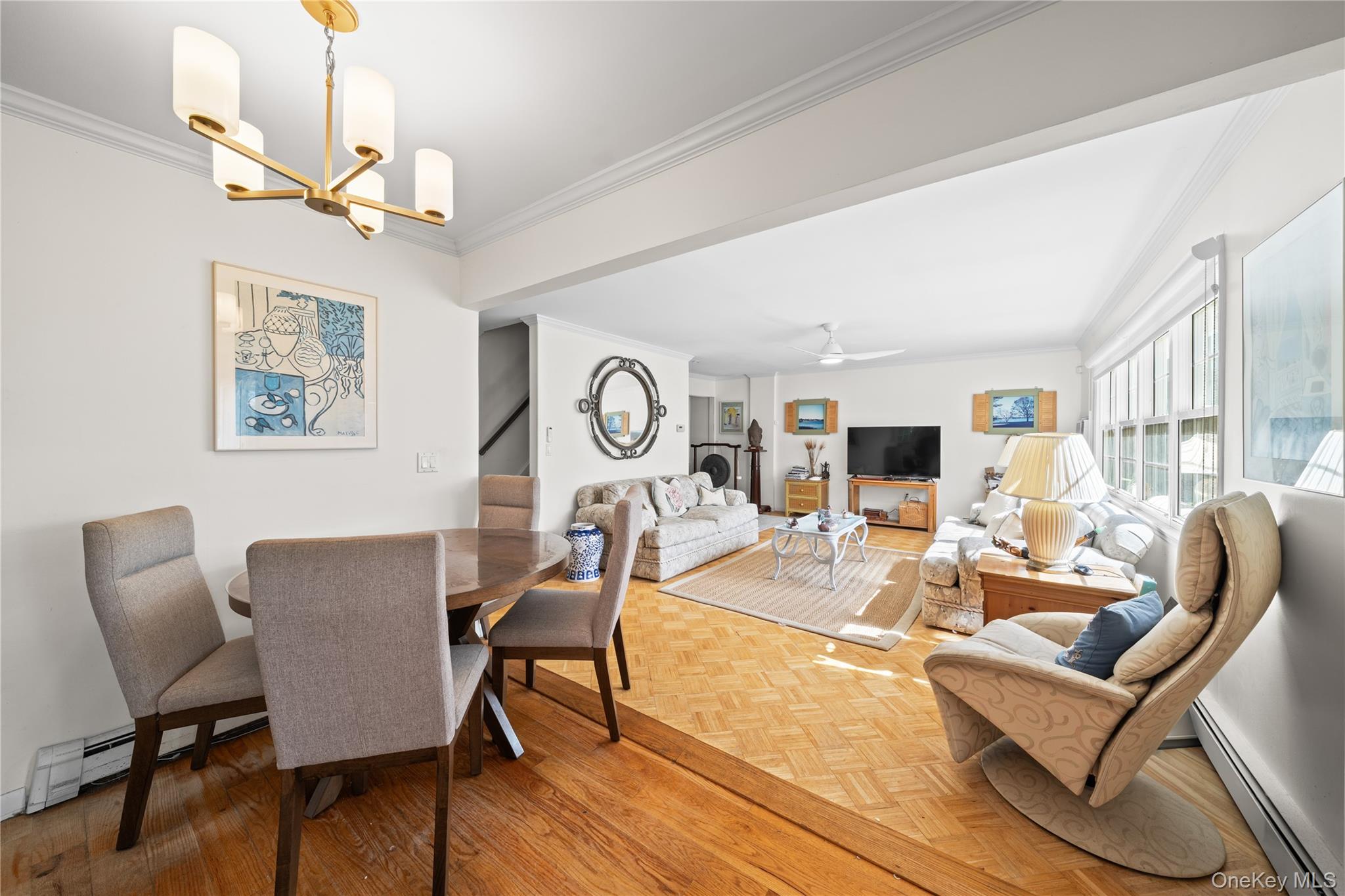 70 Middle Pond Road, Unit 22 Southampton, NY 11968 - Photo 8 of 32 Gallery Image 8