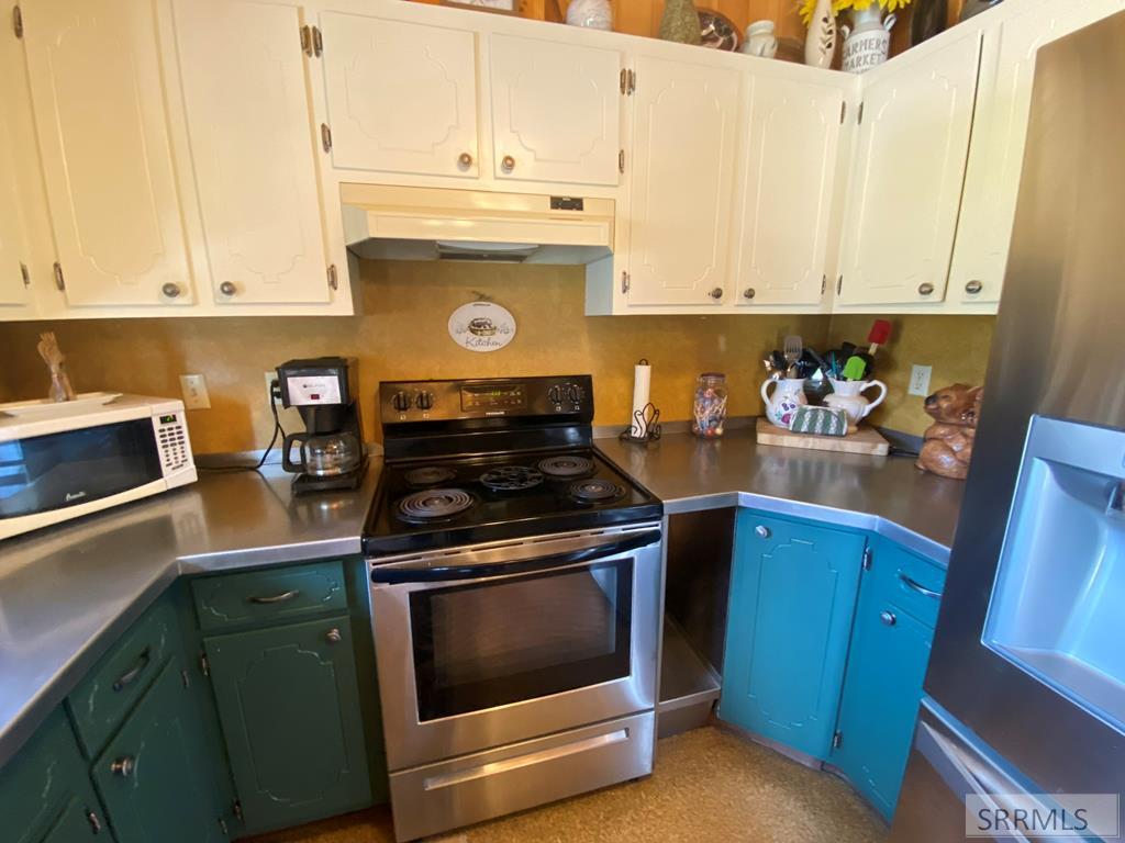 223 Summit Circle Challis, ID 83226 - Photo 15 of 54