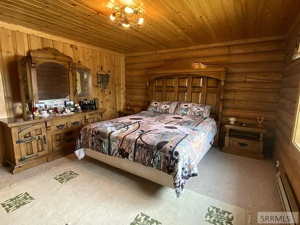 $385,000 | 223 Summit Circle, Challis, ID 83226