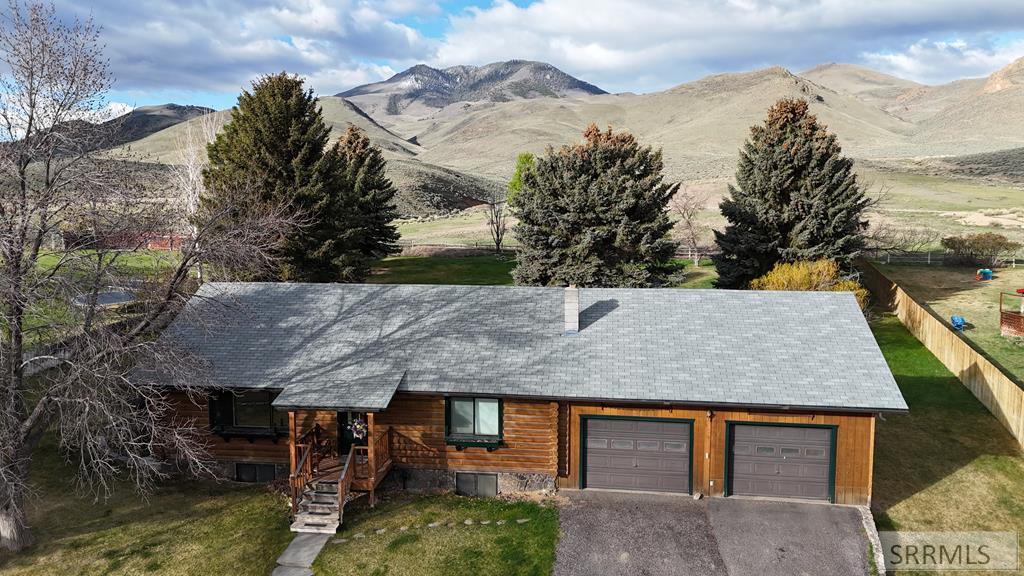 223 Summit Circle Challis, ID 83226 - Photo 3 of 54