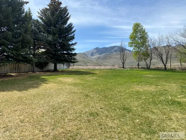 $385,000 | 223 Summit Circle, Challis, ID 83226