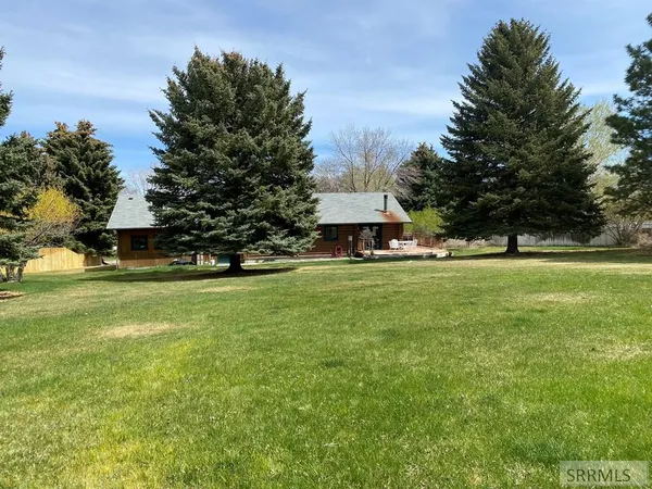 $385,000 | 223 Summit Circle, Challis, ID 83226