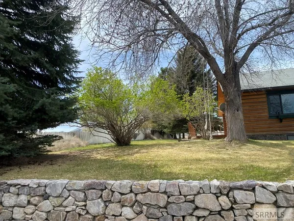 $385,000 | 223 Summit Circle, Challis, ID 83226