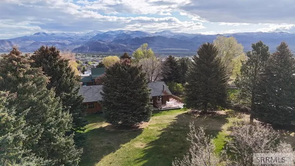 $385,000 | 223 Summit Circle, Challis, ID 83226
