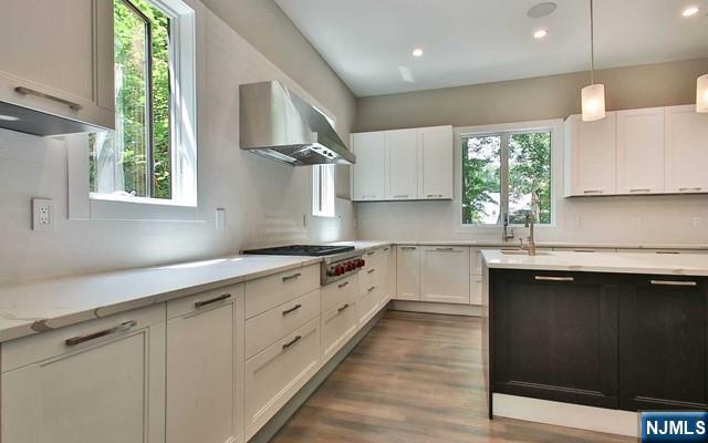 97 George Street Tenafly, NJ 07670 - Photo 6 of 25