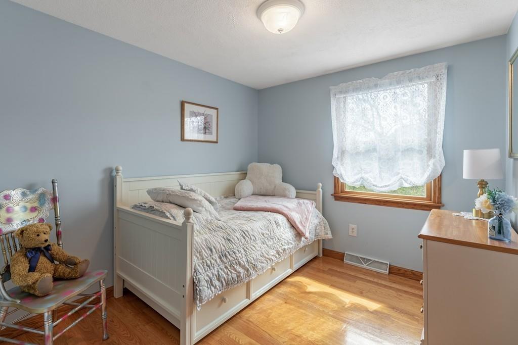 16 Ruthven Avenue Burlington, MA 01803 - Photo 20 of 35 Gallery Image 20
