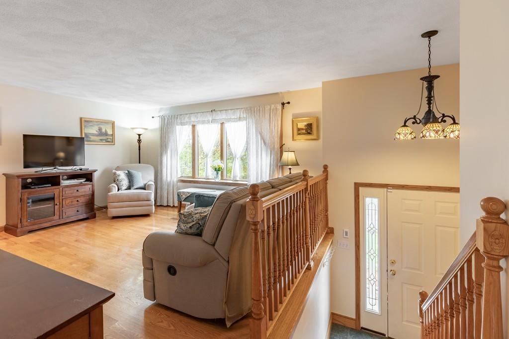 16 Ruthven Avenue Burlington, MA 01803 - Photo 8 of 35 Gallery Image 8
