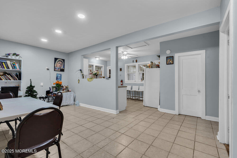 269 Alexander Avenue Howell, NJ 07731 - Photo 8 of 34 010_dsc08761_438