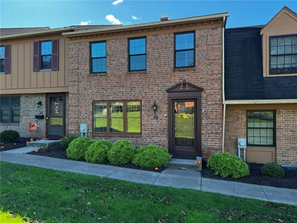 $299,000 | 30 Dunbridge Heights, Perinton, NY 14450