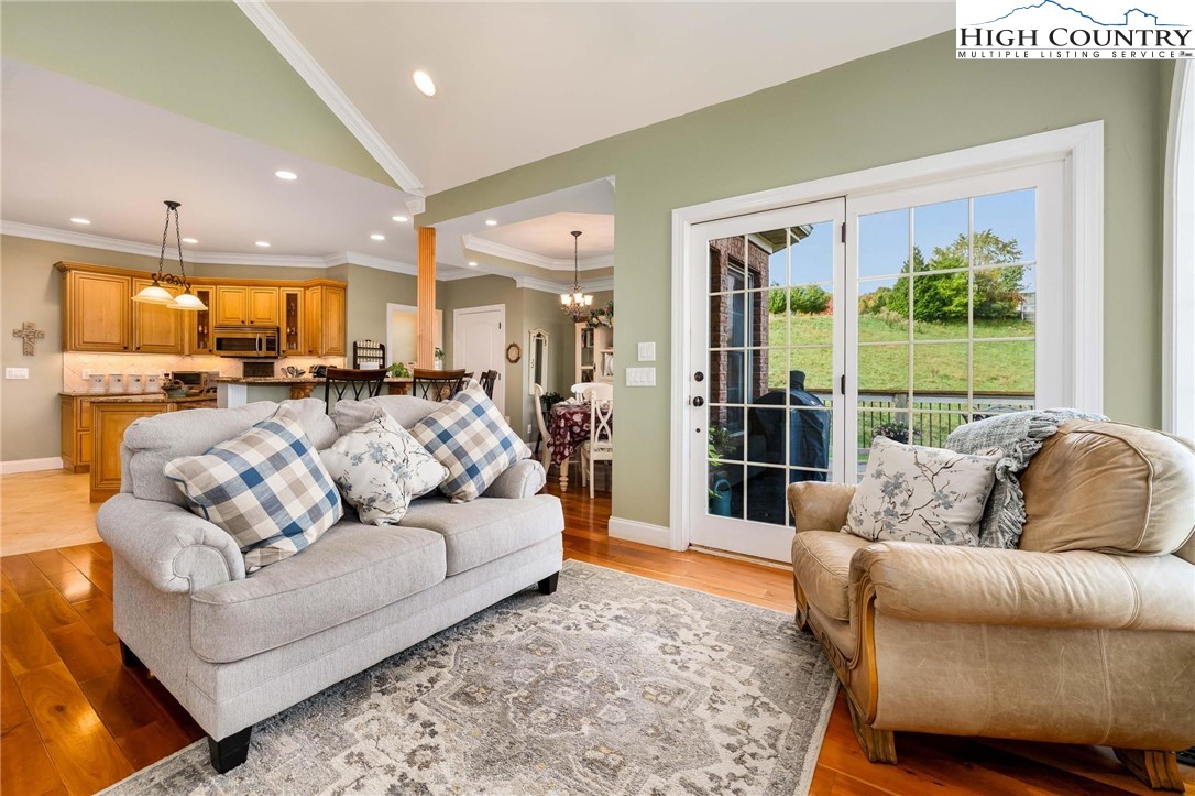 811 Chestnut Knob Road Boone, NC 28607 - Photo 17 of 50 Gallery Image 17