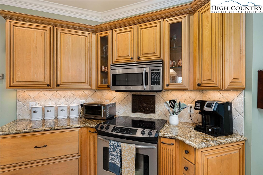 811 Chestnut Knob Road Boone, NC 28607 - Photo 22 of 50 Gallery Image 22