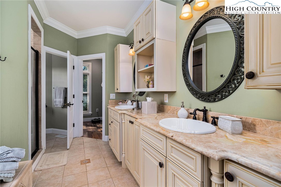 811 Chestnut Knob Road Boone, NC 28607 - Photo 26 of 50 Gallery Image 26