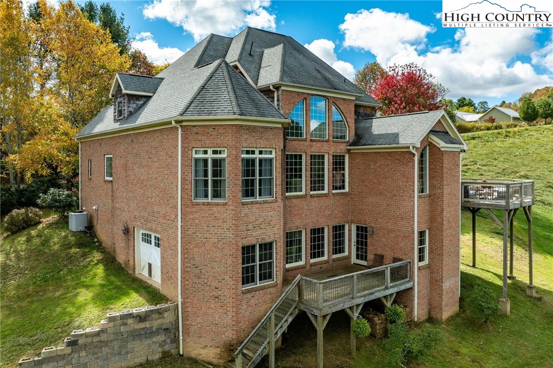 811 Chestnut Knob Road Boone, NC 28607 - Photo 4 of 50 Gallery Image 4