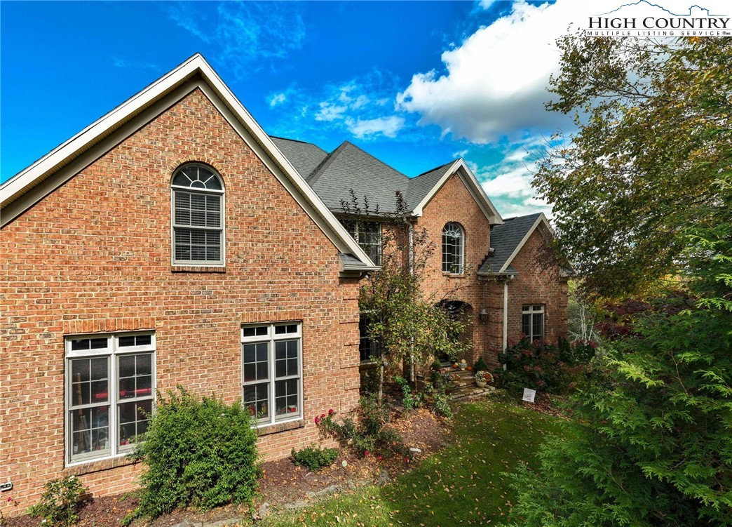 811 Chestnut Knob Road Boone, NC 28607 - Photo 5 of 50 Gallery Image 5