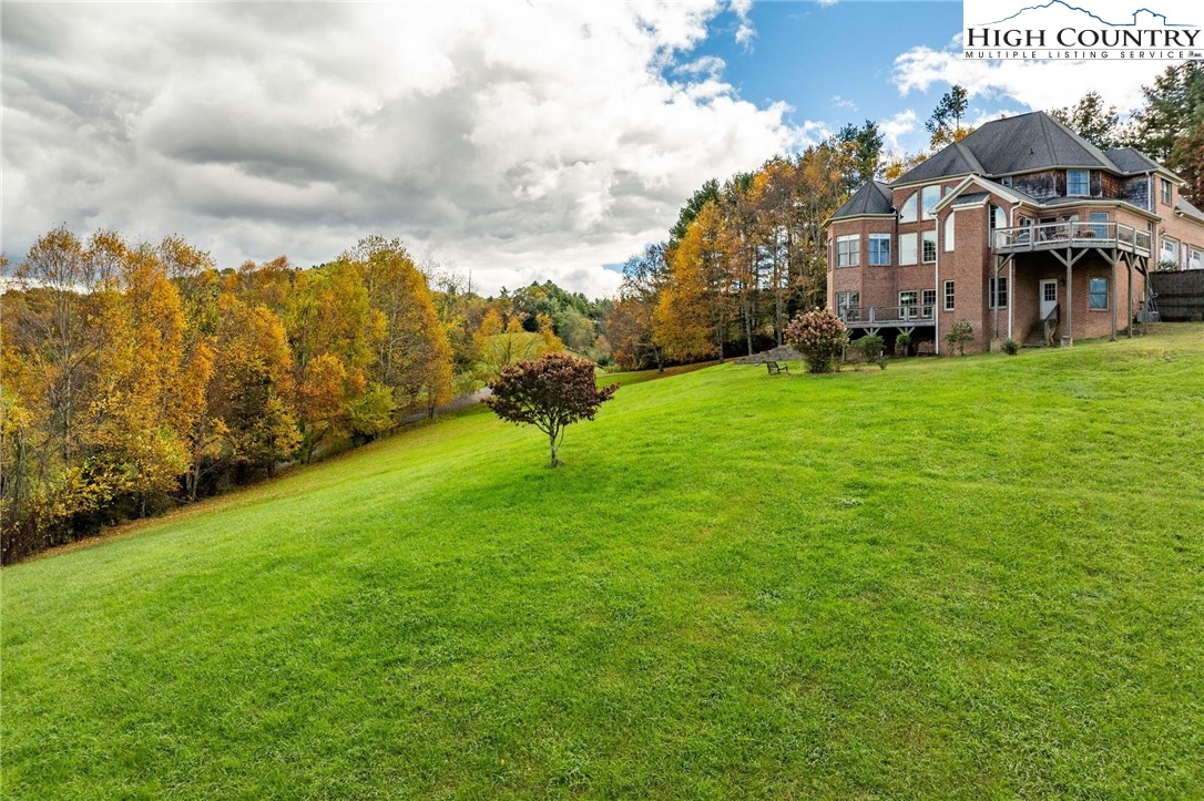 811 Chestnut Knob Road Boone, NC 28607 - Photo 6 of 50 Gallery Image 6