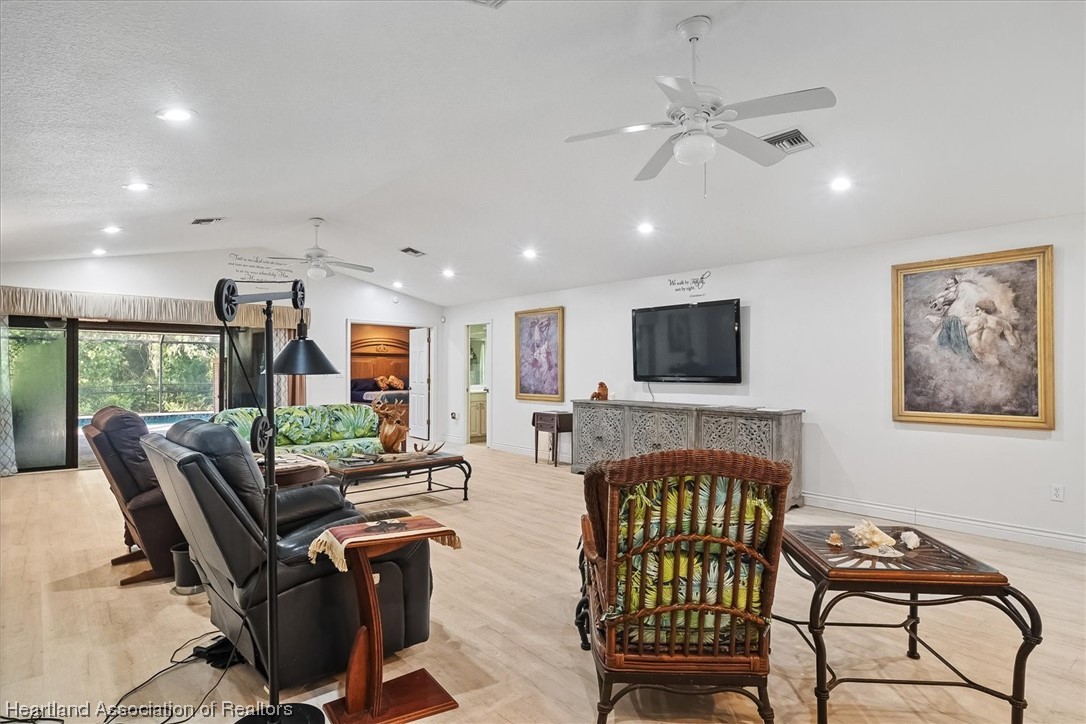 1635 Sentinel Road Sebring, FL 33875 - Photo 20 of 49 Gallery Image 20