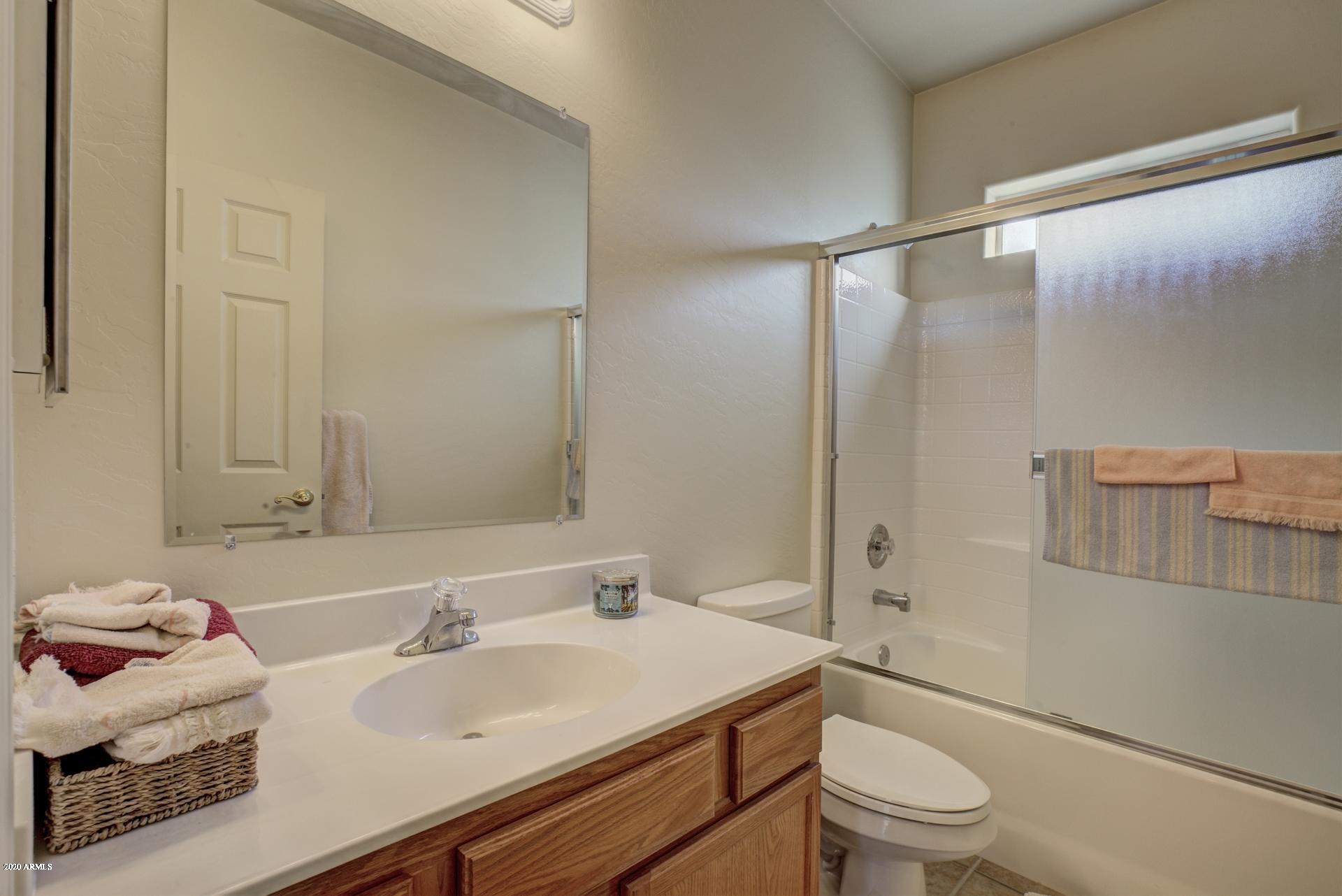301 South Red Rock Point Payson, AZ 85541 - Photo 17 of 31 Guest Bathroom