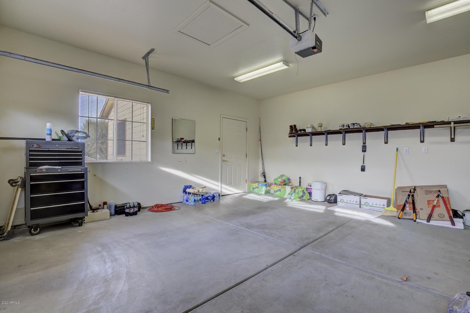 301 South Red Rock Point Payson, AZ 85541 - Photo 21 of 31 Garage