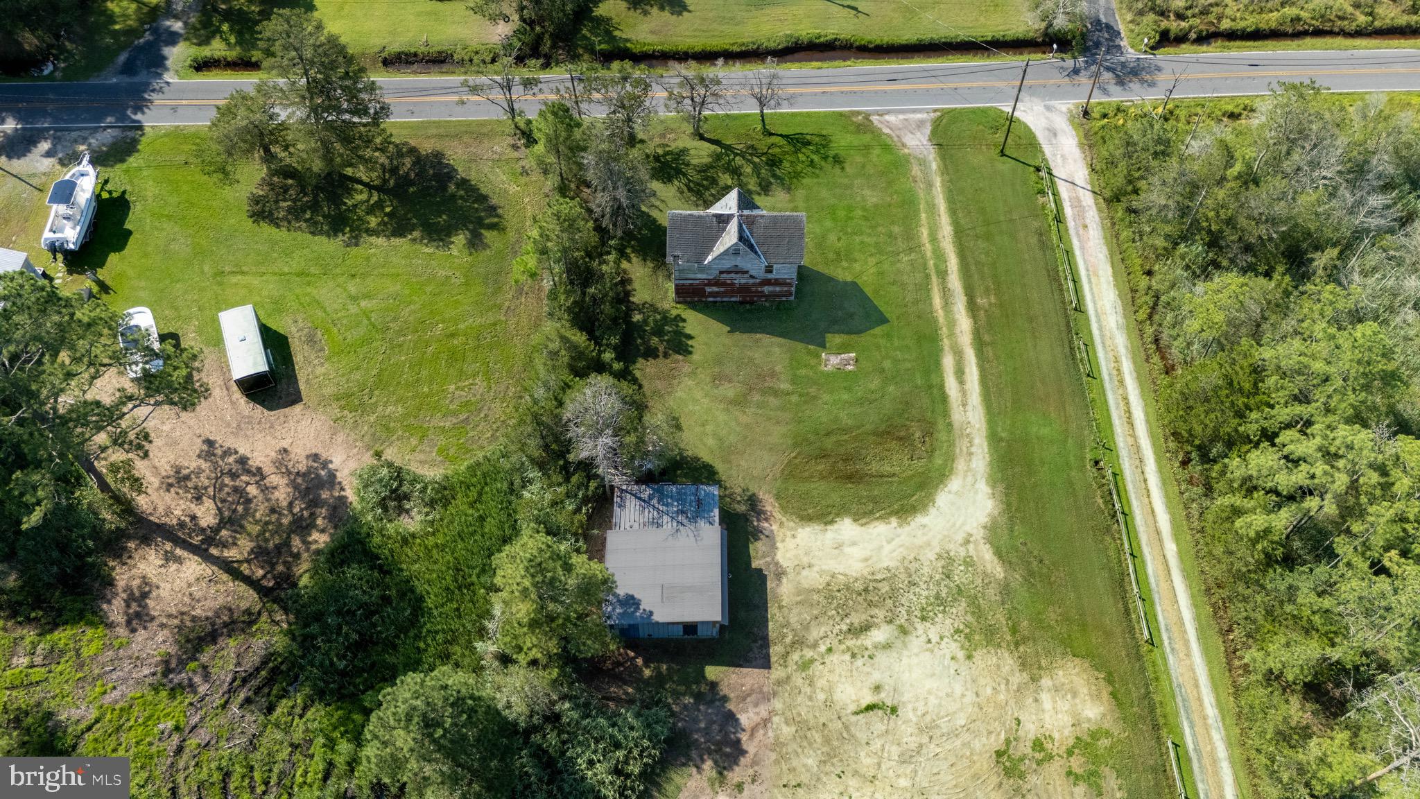 27020 Oriole Road Princess Anne, MD 21853 - Photo 3 of 24 an aerial view of swimming pool