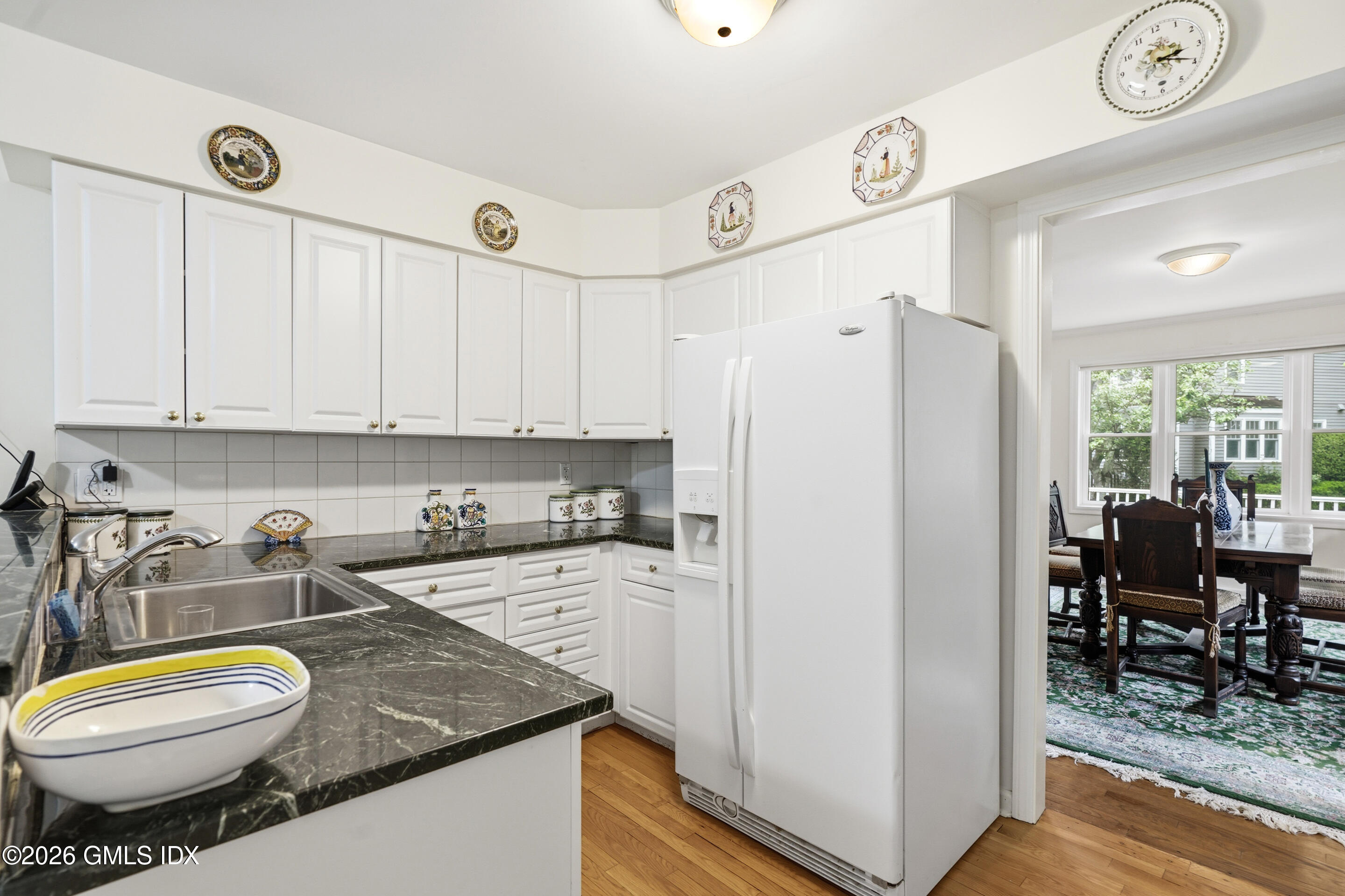 19 Georgetowne North, Unit 19 Greenwich, CT 06831 - Photo 5 of 29 5 - DSC00133_1