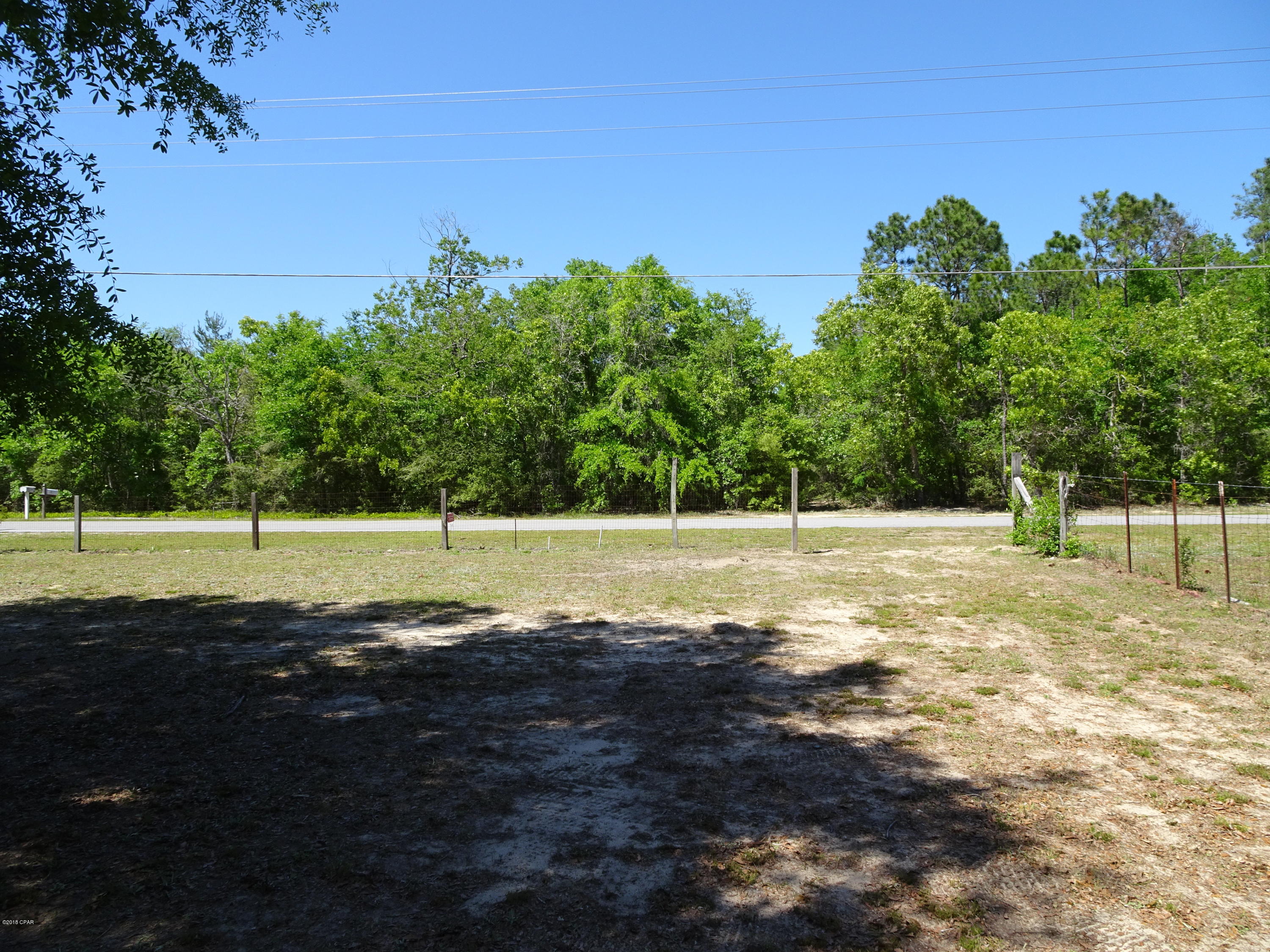 601 Cat Island Road DeFuniak Springs, FL 32433 - Photo 2 of 20