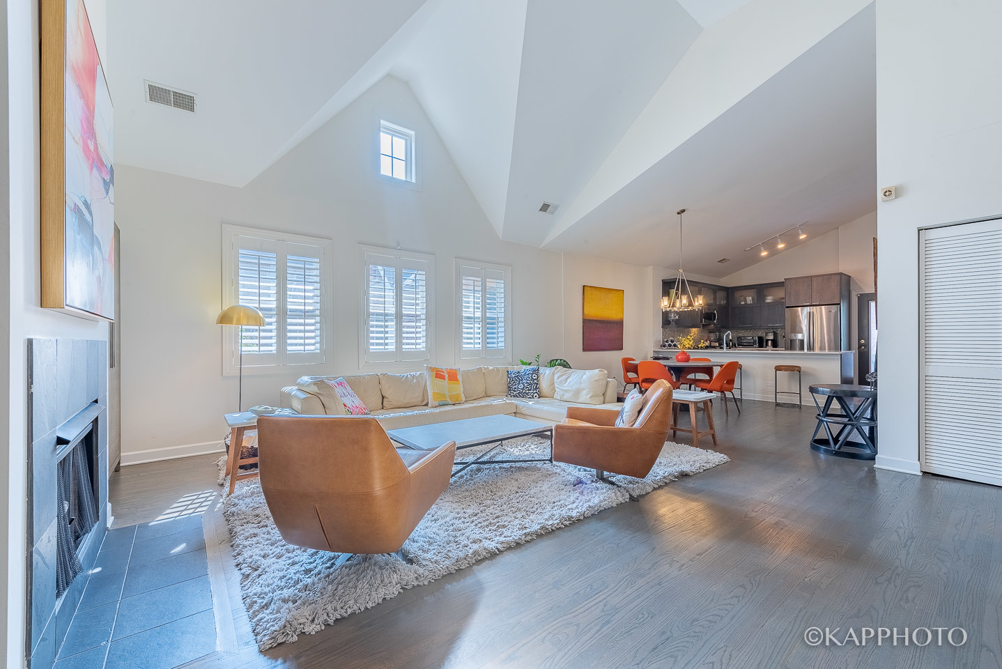 1942 South Prairie Avenue, Unit 3 Chicago, IL 60616 - Photo 3 of 13 a living room with furniture and a wooden floor
