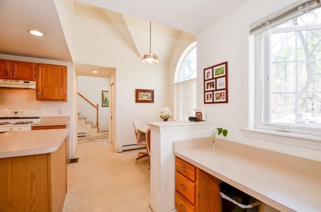 55 Williams Way Rochester, MA 02770 - Photo 15 of 34