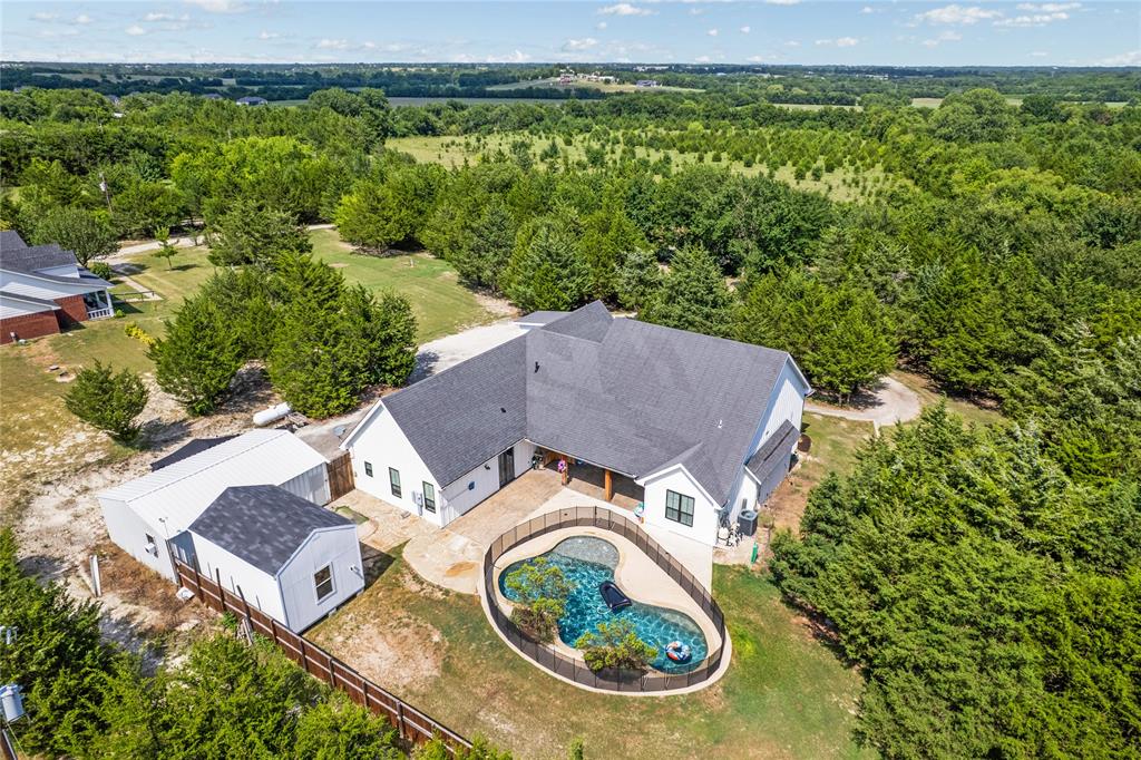 303 Cates Road Van Alstyne, TX 75495 - Photo 38 of 40