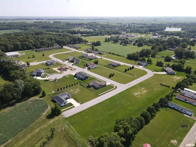 $26,500 | Lot 42 Greenview Drive, Eureka, IL 61530