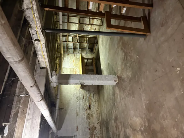 $124,900 | 1820 E Street, Two Rivers, WI 54241