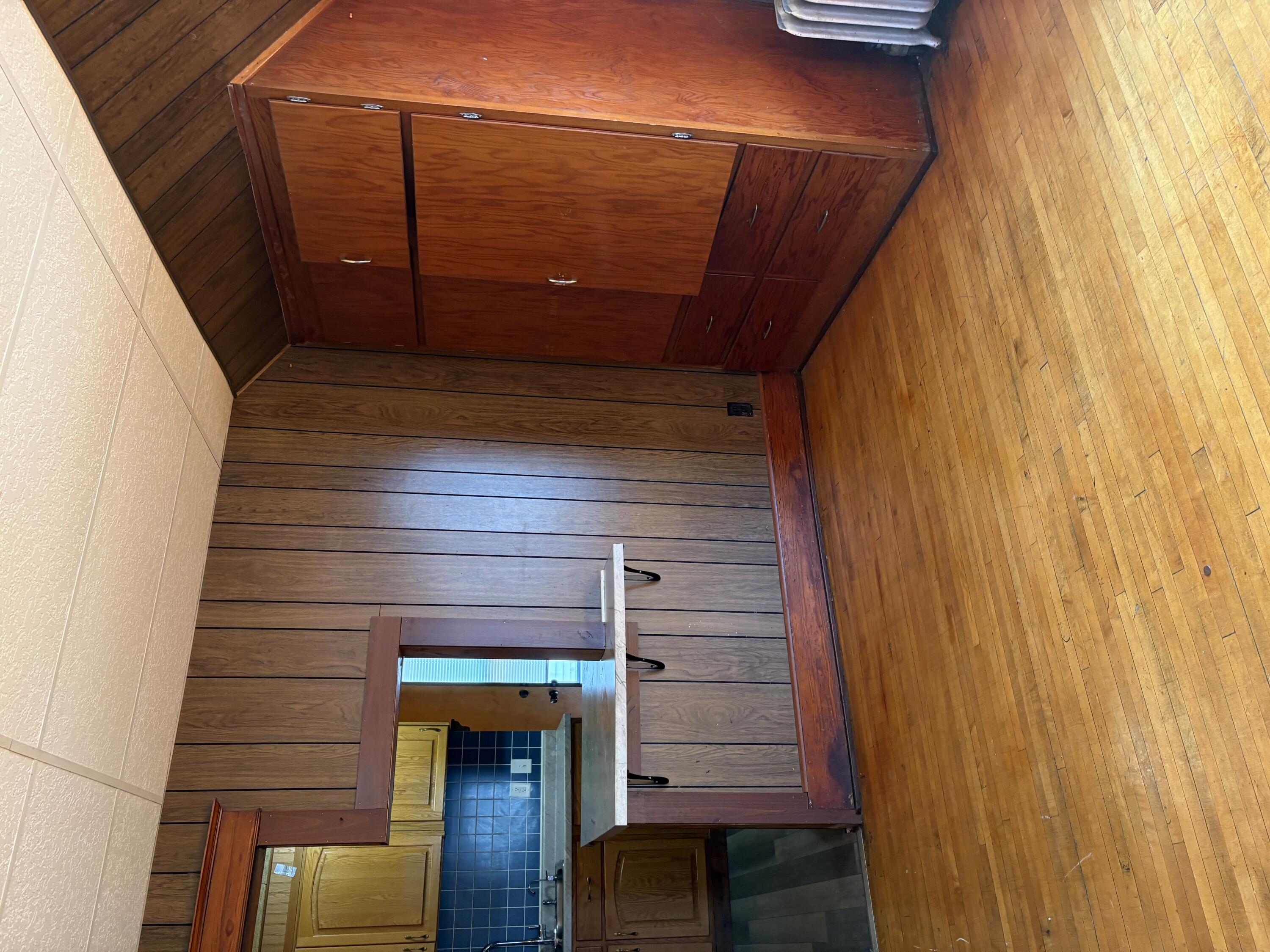 1820 E Street Two Rivers, WI 54241 - Photo 27 of 35 IMG_0097