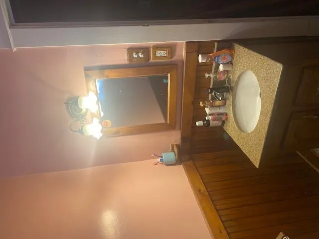 $124,900 | 1820 E Street, Two Rivers, WI 54241