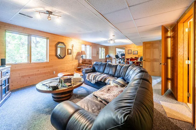 $524,900 | W6616 County Road V, Holland, WI 54636