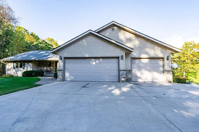 $524,900 | W6616 County Road V, Holland, WI 54636