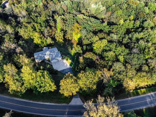 $524,900 | W6616 County Road V, Holland, WI 54636