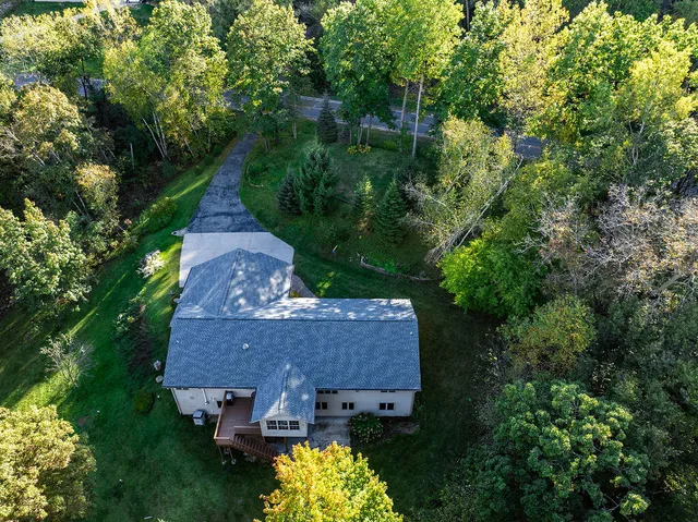 $524,900 | W6616 County Road V, Holland, WI 54636