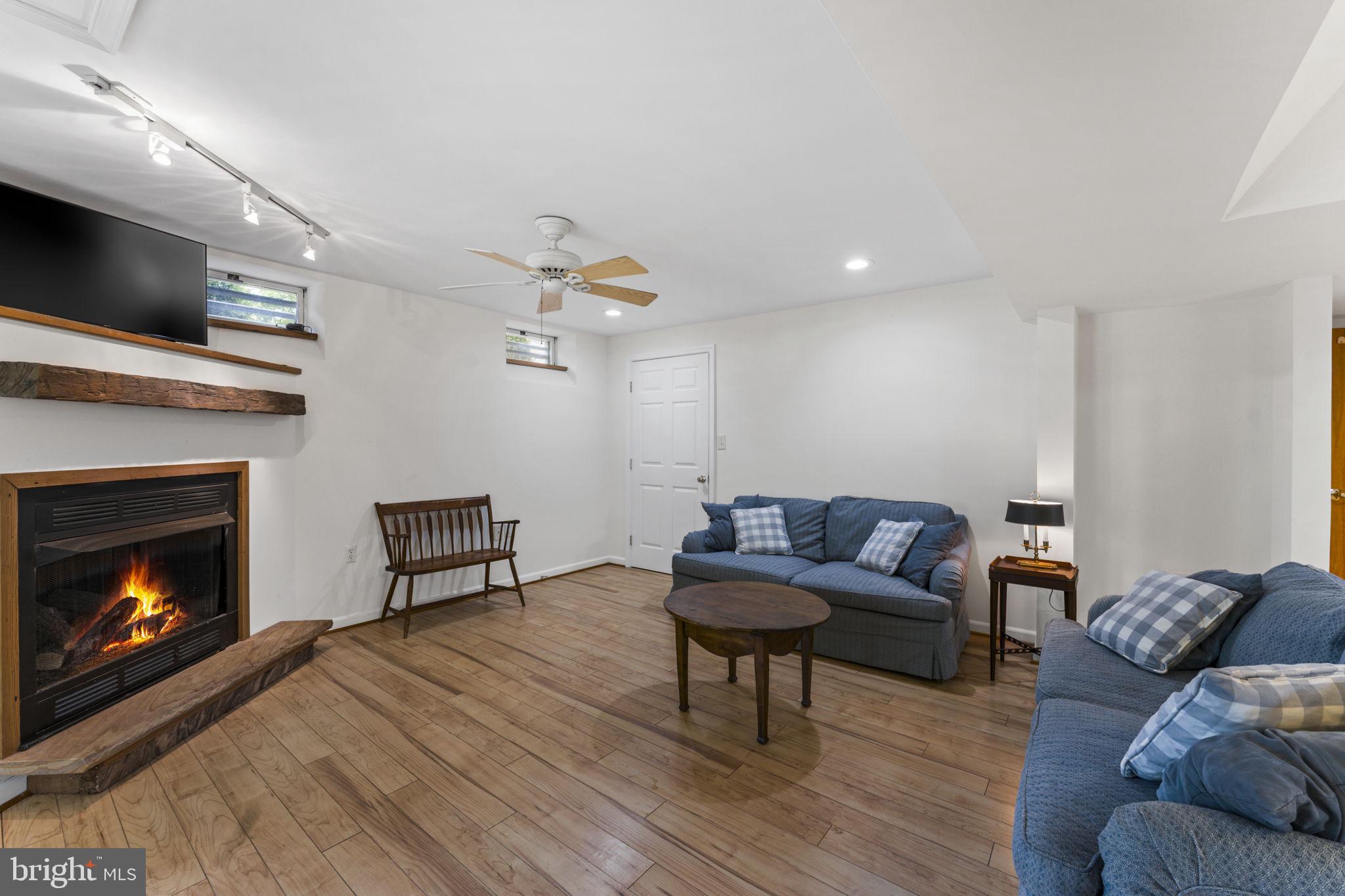 19725 Woodtrail Road Round Hill, VA 20141 - Photo 75 of 93 Lower Level Apartment