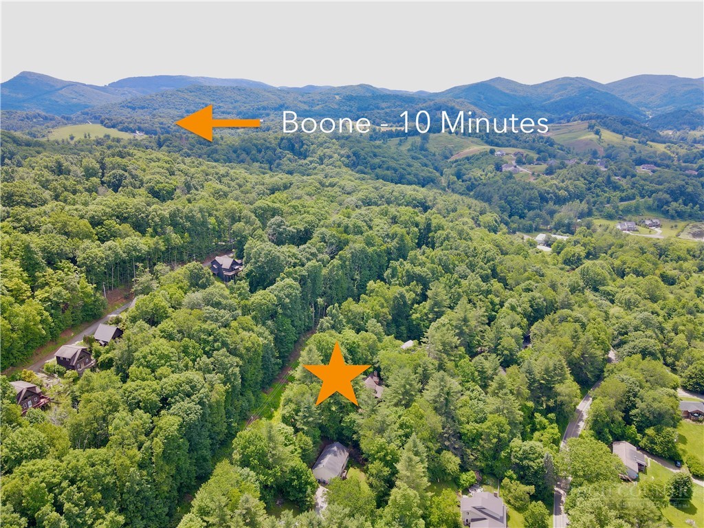 219 Red Maple Lane Boone, NC 28607 - Photo 2 of 37