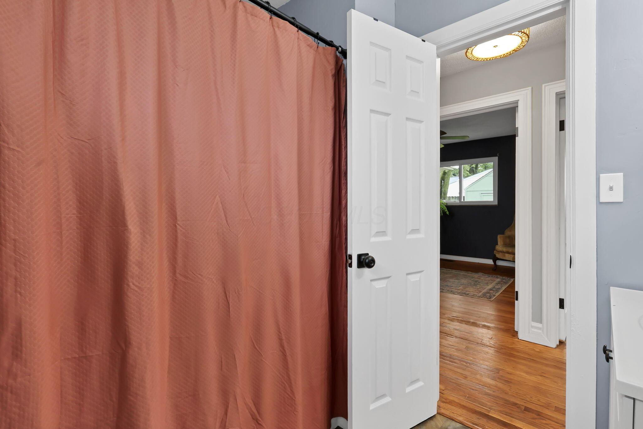 126 Oxley Road Columbus, OH 43228 - Photo 25 of 46