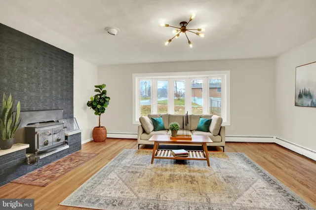 $349,900 | 507 Magaro Road, Enola, PA 17025