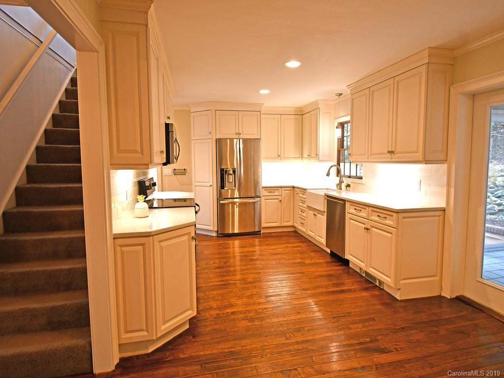 114 Wildflower Road Spruce Pine, NC 28777 - Photo 12 of 40 Gallery Image 12
